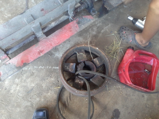 ขายพร้อมนำส่งแล้วครับ ไปบุรีรัมย์ หลังจากจองตั้งแต่รถเข้าอู่ใหม่ ๆ กลัวไม่ทัน ถ้าไม่จองก่อนก็ไม่ทันจริง ๆ นั่นแหละ ถ้าสนใจยังมีอีกคันครับ รีบจองก่อนพลาด กำลังบิ้ว สินเดือนก็คงเสร็จ