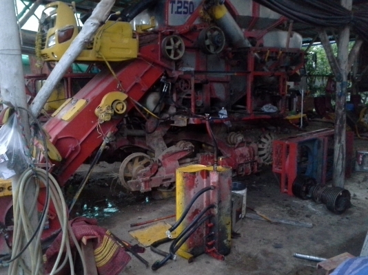 ขายพร้อมนำส่งแล้วครับ ไปบุรีรัมย์ หลังจากจองตั้งแต่รถเข้าอู่ใหม่ ๆ กลัวไม่ทัน ถ้าไม่จองก่อนก็ไม่ทันจริง ๆ นั่นแหละ ถ้าสนใจยังมีอีกคันครับ รีบจองก่อนพลาด กำลังบิ้ว สินเดือนก็คงเสร็จ