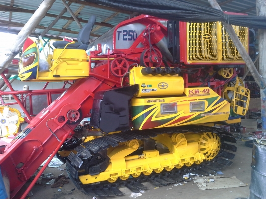 ขายพร้อมนำส่งแล้วครับ ไปบุรีรัมย์ หลังจากจองตั้งแต่รถเข้าอู่ใหม่ ๆ กลัวไม่ทัน ถ้าไม่จองก่อนก็ไม่ทันจริง ๆ นั่นแหละ ถ้าสนใจยังมีอีกคันครับ รีบจองก่อนพลาด กำลังบิ้ว สินเดือนก็คงเสร็จ