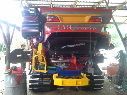 ขายพร้อมนำส่งแล้วครับ ไปบุรีรัมย์ หลังจากจองตั้งแต่รถเข้าอู่ใหม่ ๆ กลัวไม่ทัน ถ้าไม่จองก่อนก็ไม่ทันจริง ๆ นั่นแหละ ถ้าสนใจยังมีอีกคันครับ รีบจองก่อนพลาด กำลังบิ้ว สินเดือนก็คงเสร็จ