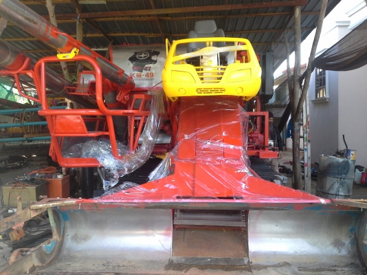 ขายพร้อมนำส่งแล้วครับ ไปบุรีรัมย์ หลังจากจองตั้งแต่รถเข้าอู่ใหม่ ๆ กลัวไม่ทัน ถ้าไม่จองก่อนก็ไม่ทันจริง ๆ นั่นแหละ ถ้าสนใจยังมีอีกคันครับ รีบจองก่อนพลาด กำลังบิ้ว สินเดือนก็คงเสร็จ