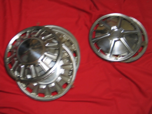 ขายฝาครอบล้อเรโทร ครับ