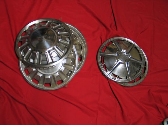 ขายฝาครอบล้อเรโทร ครับ