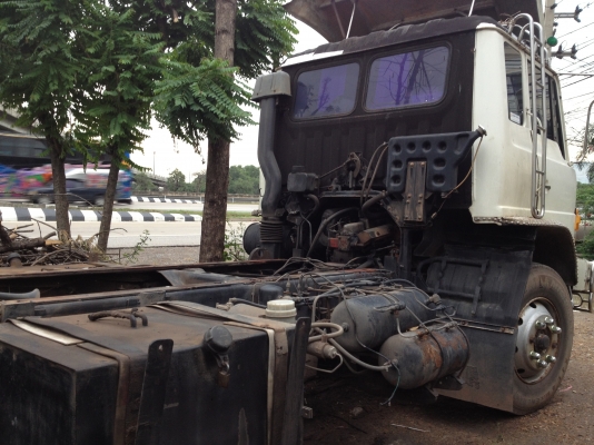 สิบล้อ HINO FL227 เครื่อง EM100 รถสภาพสมบูรณ์ ขายเฉพาะหัวกับคัซซี สิบล้อ HINO FL227 เครื่อง EM100 รถสภาพสมบูรณ์ ขายเฉพาะหัวกับคัซซี