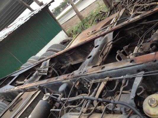 สิบล้อ HINO FL227 เครื่อง EM100 รถสภาพสมบูรณ์ ขายเฉพาะหัวกับคัซซี สิบล้อ HINO FL227 เครื่อง EM100 รถสภาพสมบูรณ์ ขายเฉพาะหัวกับคัซซี