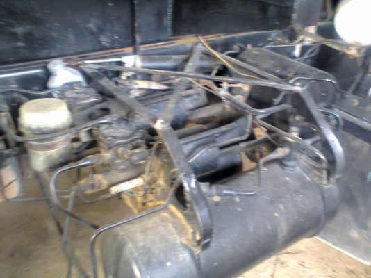 ขายไอ้หลงสิบล้อ 6D16 สองเพลา FN527MTD1833 รถสวยมากมือเดืยวทะเบืยนเต็มเล่มพร้อมโอนราคาต่อรองใด้0862465934