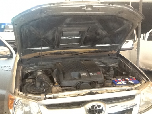 2006 TOYOTA, HILUX VIGO 3.0 G X-TRA CAB โฉม X-TRA CAB สีบรอนซ์เงิน  เกียร์ธรรมดา