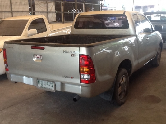2006 TOYOTA, HILUX VIGO 3.0 G X-TRA CAB โฉม X-TRA CAB สีบรอนซ์เงิน  เกียร์ธรรมดา