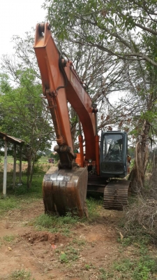 ขายด่วนHITASHI EX200 รุ่น2 เอกสารไม่มีราคาย่อมเยาว์รีบจอง 0811838154 0843923995