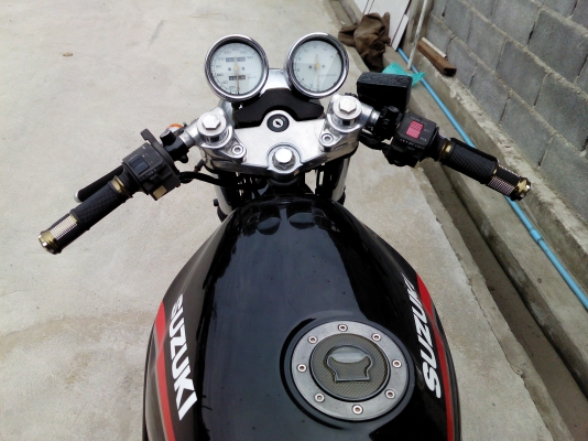 ขาย Bandit 400 ปี95 มีของแต่งอินวอยครบพร้อมใช้ ราคา 50000 (พระราม2)