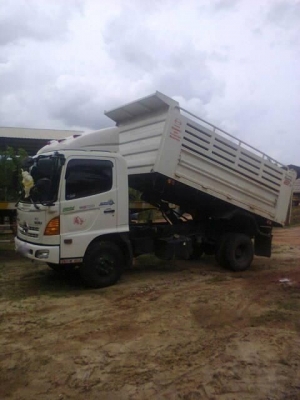 รถฮีโน่ 6 ล้อดั้ม 175 แรงม้า ปี 55  ( รถวิ่ง 4x,xxx )  สนใจติดต่อ 081 - 6079515