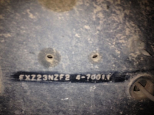 รถอีซูซุ  10  ล้อดั้ม 270 แรงม้า ปี 49  สนใจติดต่อ 081 - 6079515