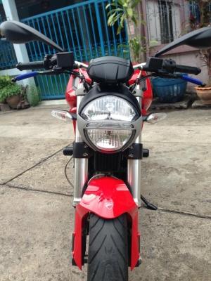ขาย DUCATI 795 รถออกศูนษ์ทองหล่อรถ7เดือนสภาพป้ายแดงครับ