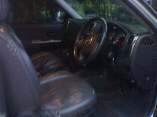 ขาย D MAX HILANDER ปี 07 เครื่อง2500 สภาพสวยๆคับ