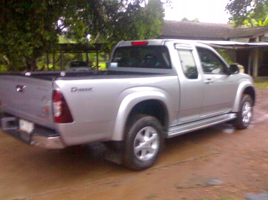 ขาย D MAX HILANDER ปี 07 เครื่อง2500 สภาพสวยๆคับ