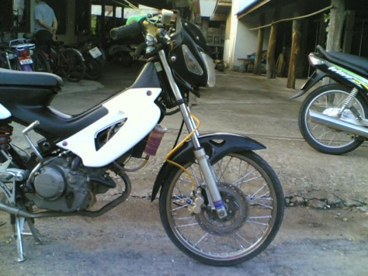 ขาย Honda Sonic เครื่องสมบูรณ์แน่นๆรถพร้อมใช้ครับ Noเล่มออกใบซื้อขายให้ ขาย 7900 บาท