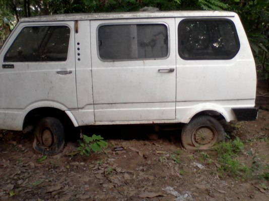 ขายรถตู้เล็กซูบารุ..ซากกก ขายรถตู้เล็กซูบารุ..ซากกก