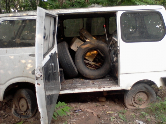 ขายรถตู้เล็กซูบารุ..ซากกก ขายรถตู้เล็กซูบารุ..ซากกก