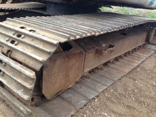 ขายรถแบคโฮ HITACHI EX120-2 ระบบไฟฟ้าเต็ม ใบกว้าง 80 ซม มีVDO รถนอกนำเข้าสภาพสวย  ติดต่อ 081-2990958