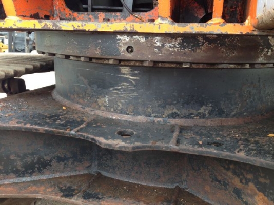 ขายรถแบคโฮ HITACHI EX120-2 ระบบไฟฟ้าเต็ม ใบกว้าง 80 ซม มีVDO รถนอกนำเข้าสภาพสวย  ติดต่อ 081-2990958