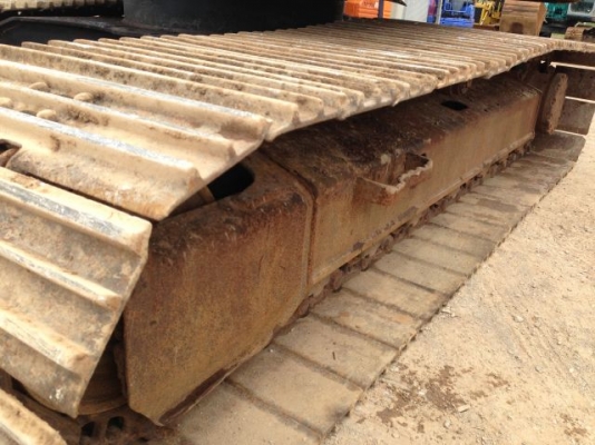 ขายรถแบคโฮ HITACHI EX120-2 ระบบไฟฟ้าเต็ม ใบกว้าง 80 ซม มีVDO รถนอกนำเข้าสภาพสวย  ติดต่อ 081-2990958