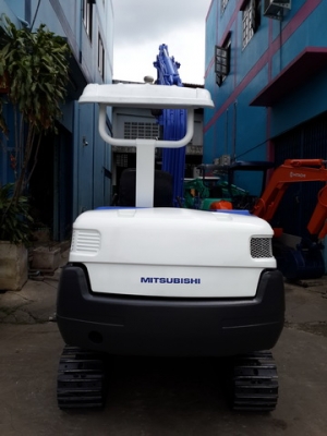 ขาย รถขุดเล็ก MITSUBISHI รุ่น MM35B แทร็กเหล็ก มือสองญี่ปุ่น