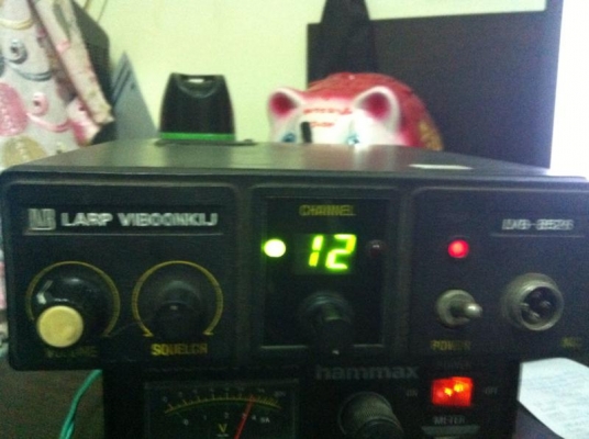 ขายโมบายราคาเบาๆ LVB-8526 16 ch. VHF 50 W. สภาพสวยได้มาแค่นี้ครับ ส่งฟรีครับ