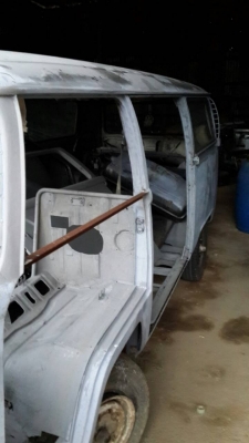 ซากรถตู้โฟล์ค ปี68