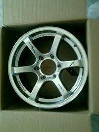 ขายแม็กLensoสวยครับขอบ17&times;8ออฟเซ็ต+20  6รู139ซื้อมายังไม่ได้แกะกล่องเลยรถเกิดอุบัตเหตุก่อน