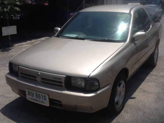 2001 NISSAN, NV 1.5 SLX QUEEN-CAB  สีบรอนซ์ทอง เกียร์ธรรมดา ติดแก๊ส LPG ลดเหลือ 109000 บ.