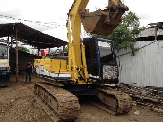 ขายรถแบ็คโคร  KOBELCO SK 120 MARK /// สภาพเก่านอก