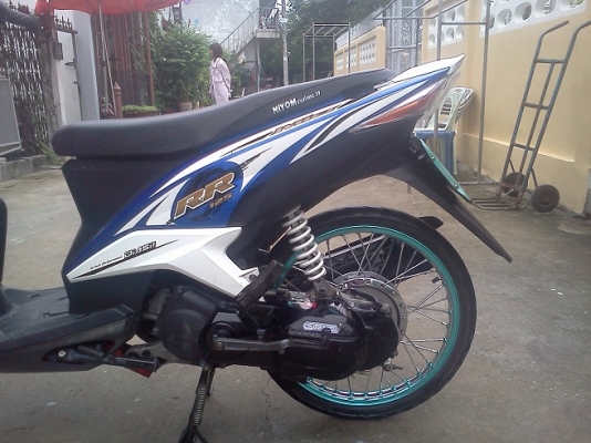 yamaha mio 125 RR ปี 2011ราคา 18500 yamaha mio 125 RR ปี 2011ราคา 18500