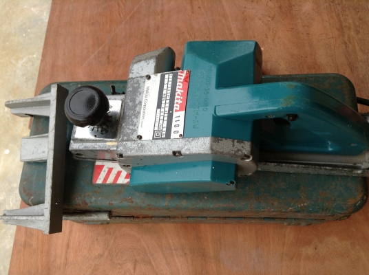 ต้องการขายกบ 3" ยี่ห้อมากีต้า รุ่น 1100