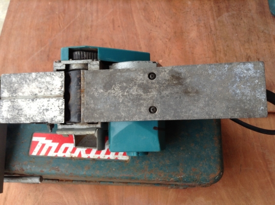 ต้องการขายกบ 3" ยี่ห้อมากีต้า รุ่น 1100