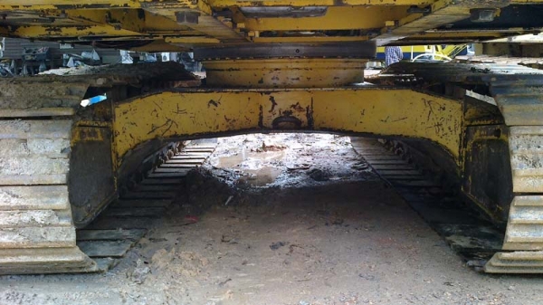 Komatsu PC120-5 เครื่องคอมมอลเรียลบูมพิเศษ เก่านอก ไฟฟ้าครบ เอกสาร Inv ใบ 70 เซ็นต์ Komatsu PC120-5 เครื่องคอมมอลเรียลบูมพิเศษ เก่านอก ไฟฟ้าครบ เอกสาร Inv ใบ 70 เซ็นต์
