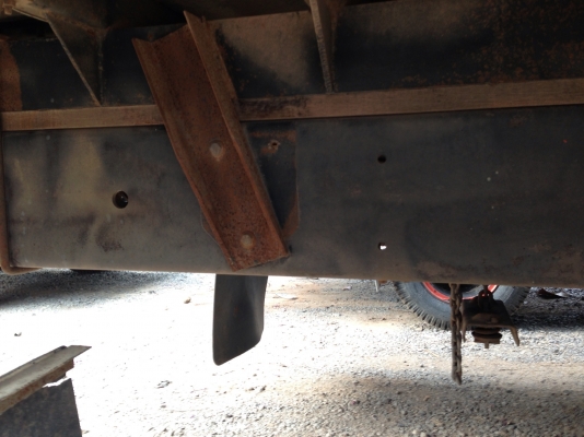 ขาย6ล้อISUZUเดก้า195ยาว7เมตร รถห้างแท้คัตซีใหญ่ตลอดเส้น ขาย6ล้อISUZUเดก้า195ยาว7เมตร รถห้างแท้คัตซีใหญ่ตลอดเส้น