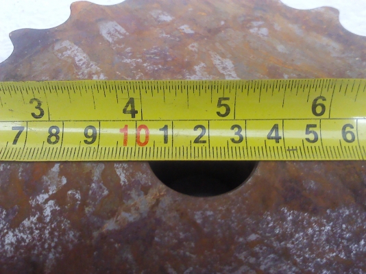 สเตอร์6.5 นิ้วหนาในส่วนเฉพาะขับโซ่ 2 cm.รู้ใน28 cm. อย่างดีของใหม่ยังไม่เคยใช้  ขับโซ่(มี2 ตัว)