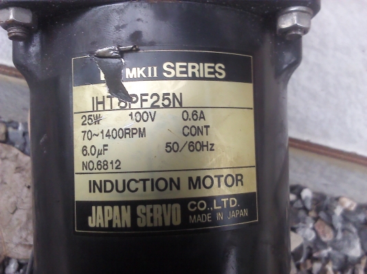 (มีVDOให้ดู)ชุดมอเตอร์เกียร์ปรับรอบได้ 70-1400รอบต่อนาทีใช้ไฟ100V.ขนาดกำลังมอเตอร์25 W.(มี12ลูก)