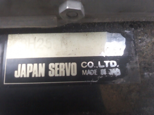 (มีVDOให้ดู)ชุดมอเตอร์เกียร์ปรับรอบได้ 70-1400รอบต่อนาทีใช้ไฟ100V.ขนาดกำลังมอเตอร์25 W.(มี12ลูก)