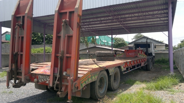 ขายรถหัวลาก 10 ล้อ 2  เพลา พร้อมหางโรเบส 2 เพลา NISSAN CW430 สะภาพสวย หางโรเบส ปี.54 สวย