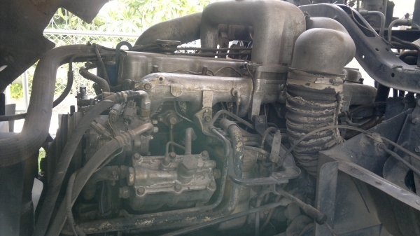 ขายรถหัวลาก 10 ล้อ 2  เพลา พร้อมหางโรเบส 2 เพลา NISSAN CW430 สะภาพสวย หางโรเบส ปี.54 สวย