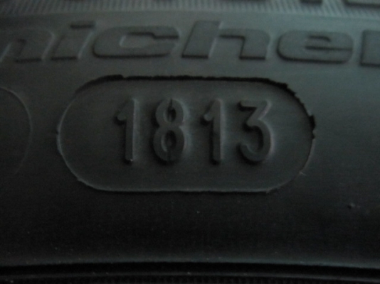 ขายยางพร้อมกะทะและฝาครอบ Honda City ป้ายแดงปี 13 ขอบ 15 ขายยางพร้อมกะทะและฝาครอบ Honda City ป้ายแดงปี 13 ขอบ 15