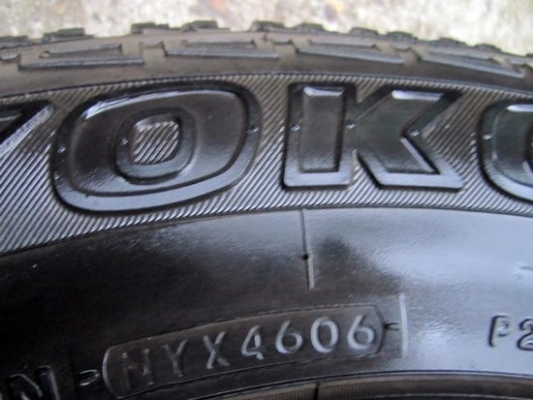 ขายแยกล้อแม็ก vigo มี 3 วงพร้อมยาง