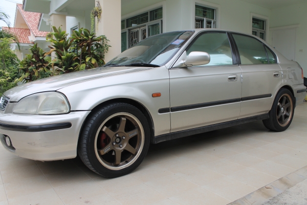 มาแว้วรถดีราคาถูก HONDA CIVIC VTI-L1.6 ปี97 เกียร์ธรรมดา ABS /AIRBAG