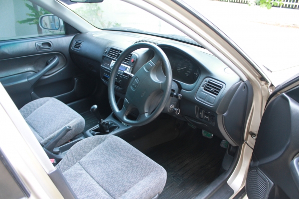 มาแว้วรถดีราคาถูก HONDA CIVIC VTI-L1.6 ปี97 เกียร์ธรรมดา ABS /AIRBAG