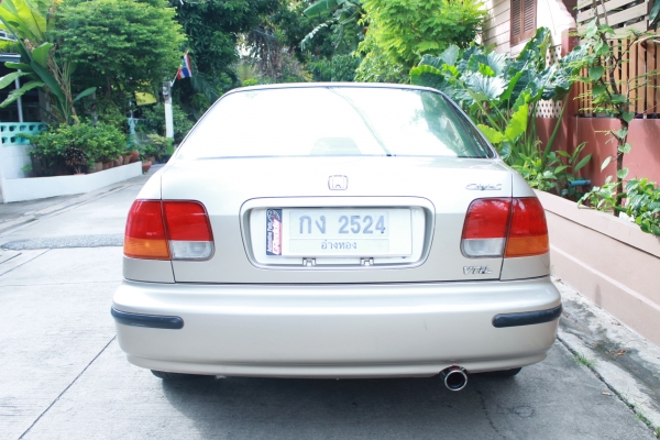 มาแว้วรถดีราคาถูก HONDA CIVIC VTI-L1.6 ปี97 เกียร์ธรรมดา ABS /AIRBAG