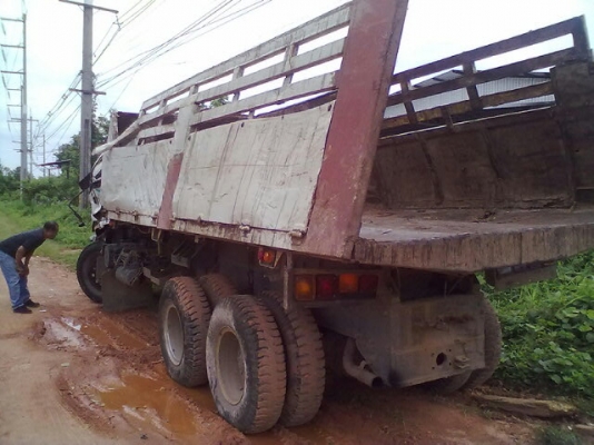 รถอุบ้ติเหตุ....270แรง ไม่หนักเท่าไหร่...(เสียดายรถสวยๆ). รถอุบ้ติเหตุ....270แรง ไม่หนักเท่าไหร่...(เสียดายรถสวยๆ).