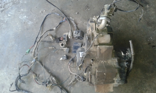 ขายKR150CCรถสวยเครื่องดีเสื้อสูบไม่ตีปลอกทีทะเบียน57