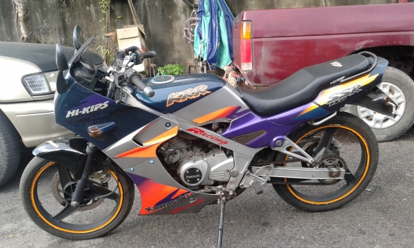 ขายKR150CCรถสวยเครื่องดีเสื้อสูบไม่ตีปลอกทีทะเบียน57