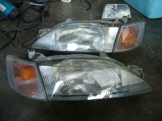 ไฟหน้าโตโยต้า ทรูโน่ มาเป็นคู่ 3,000 โทร.089-7777-697